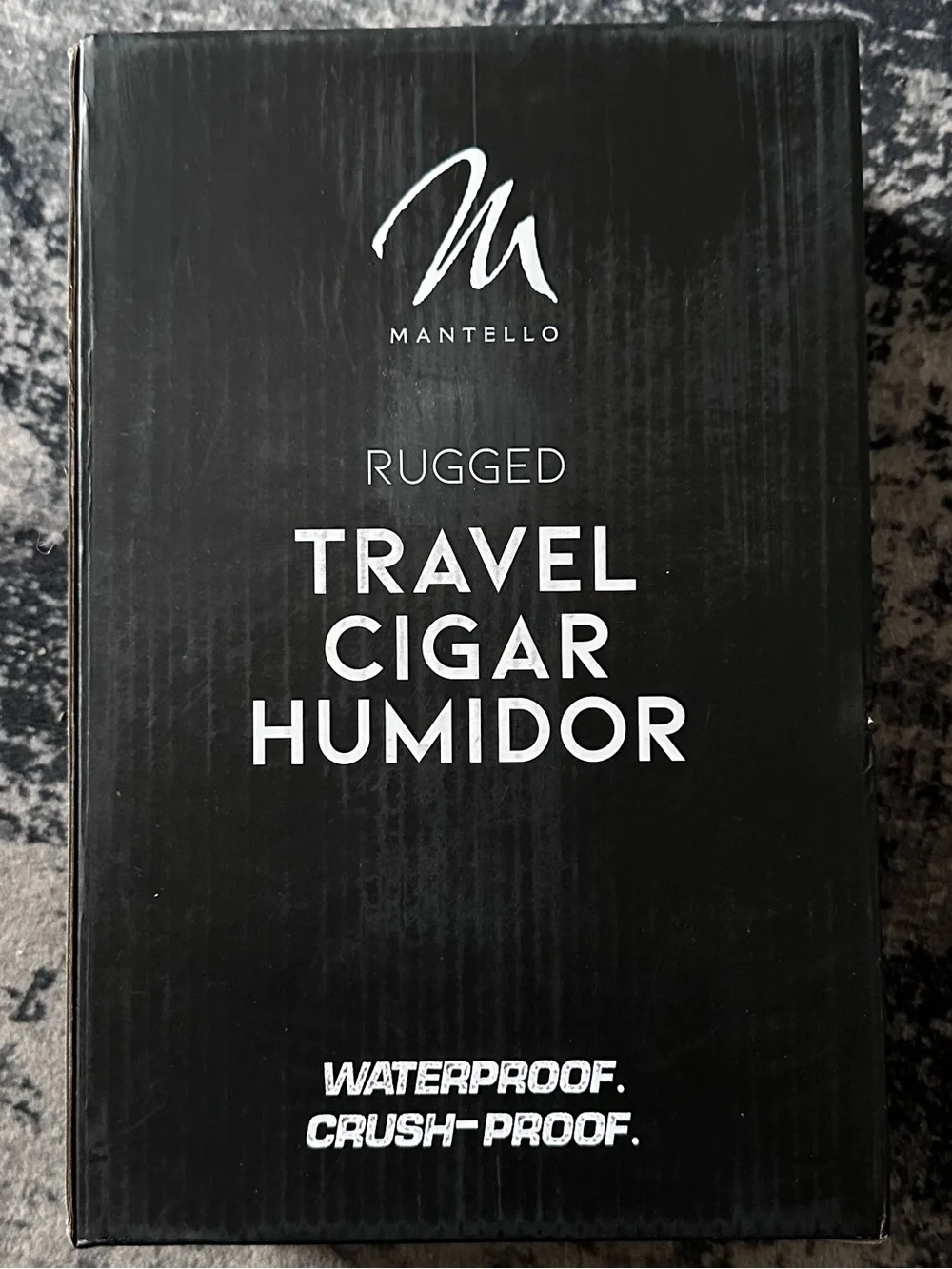 Mantello rugged travel
